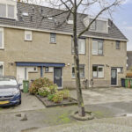 MR101884-9978-Obrecht-16,-Monster-252661932