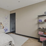 MR102076-17325-Obrecht-68,-Monster-294133761
